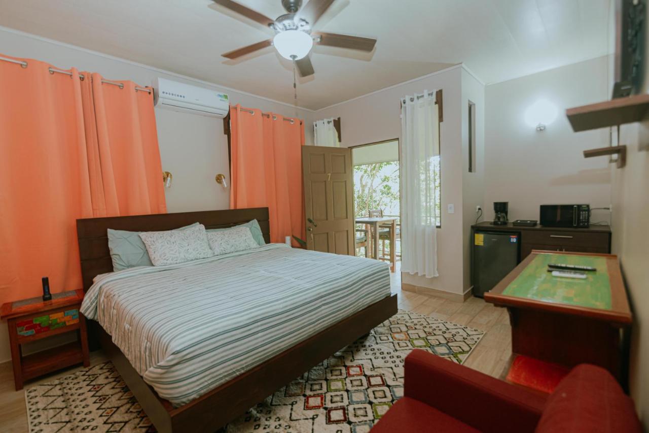 Oasis Diverse Adult Retreat 奎波斯城 外观 照片
