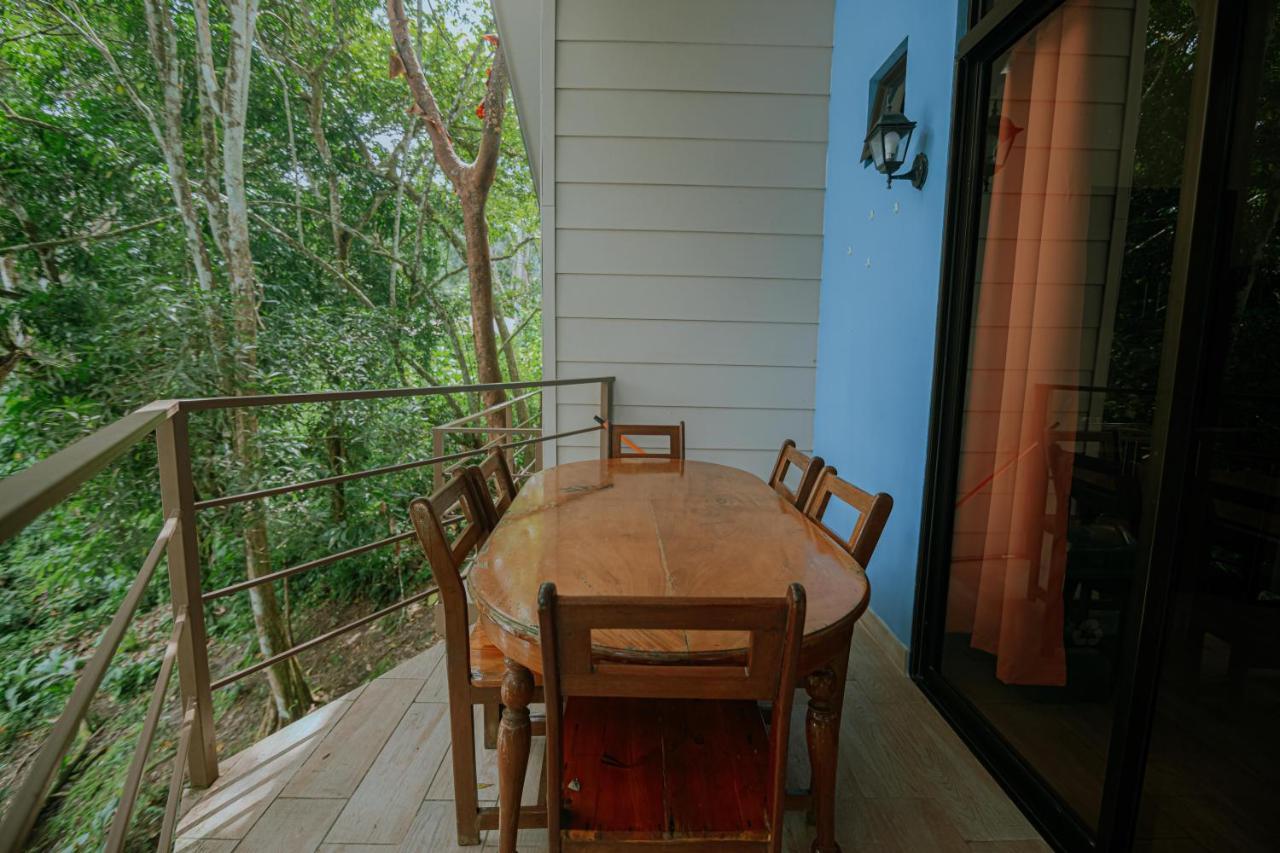 Oasis Diverse Adult Retreat 奎波斯城 外观 照片