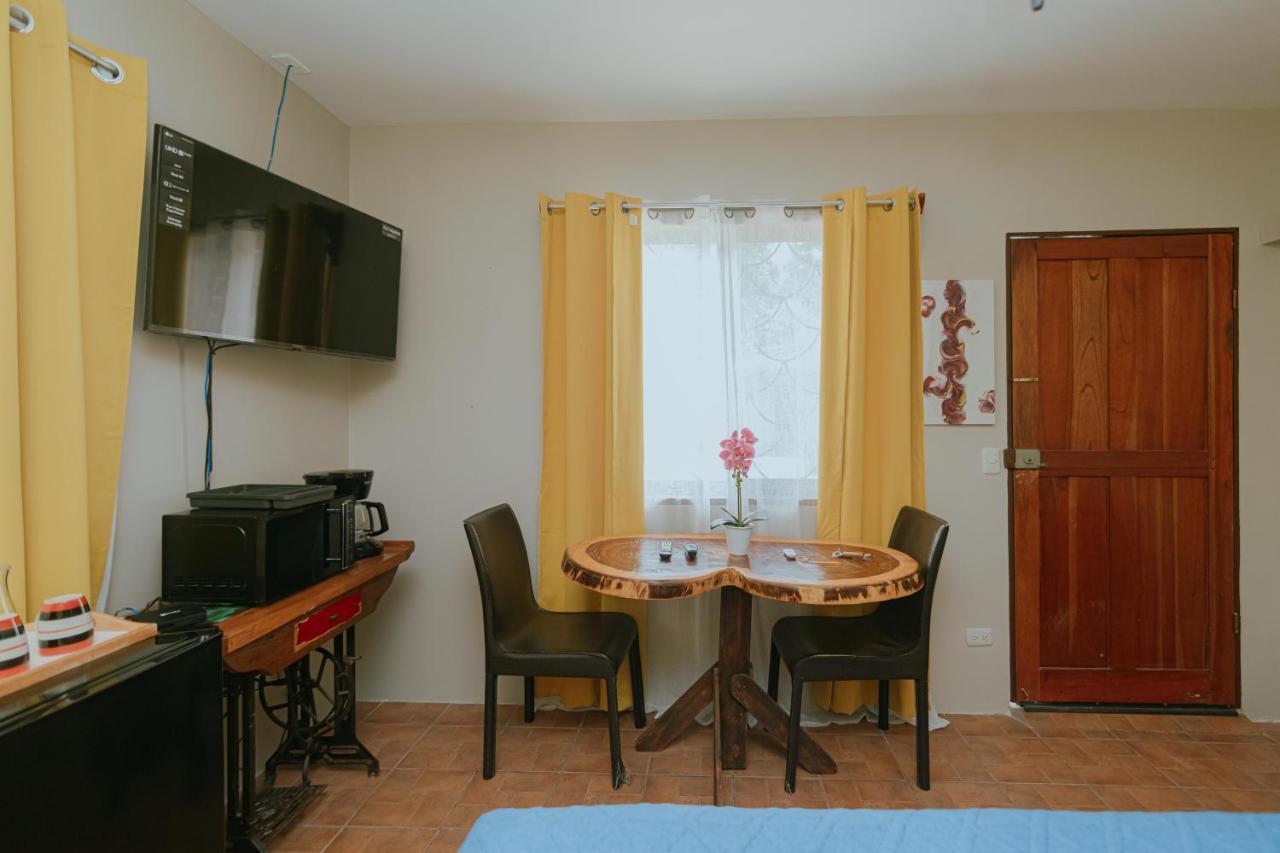 Oasis Diverse Adult Retreat 奎波斯城 外观 照片