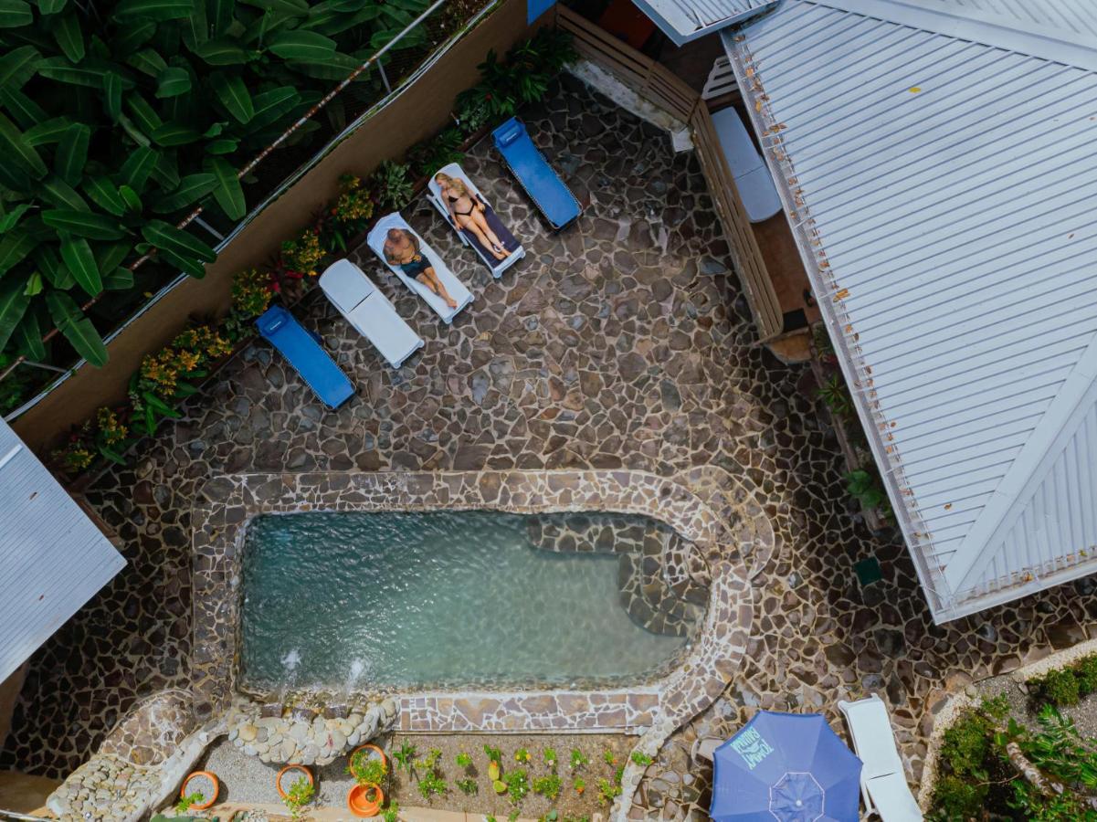 Oasis Diverse Adult Retreat 奎波斯城 外观 照片